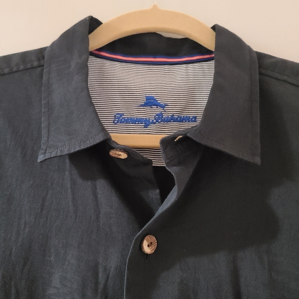 TOMMY BAHAMA Black on Black Palm Pattern Soft Relaxed Short Sleeve Collar L - Picture 4 of 11